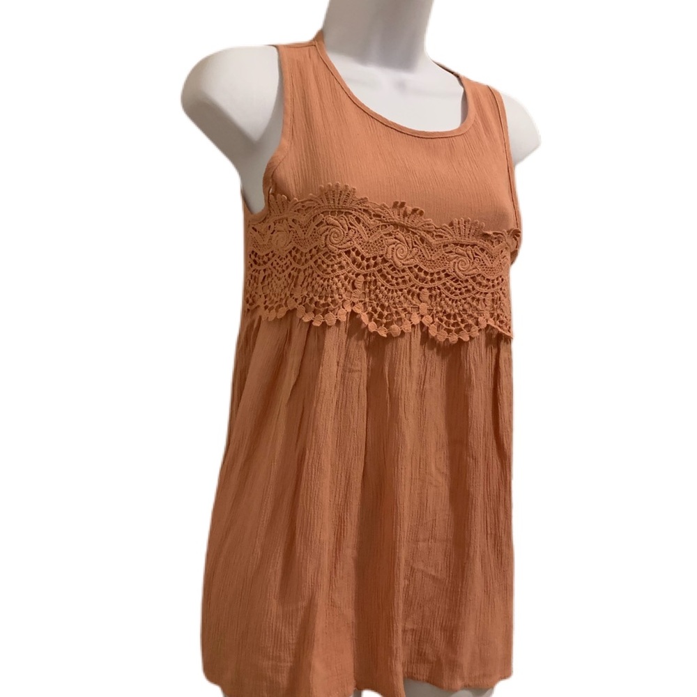 Xhilaration top